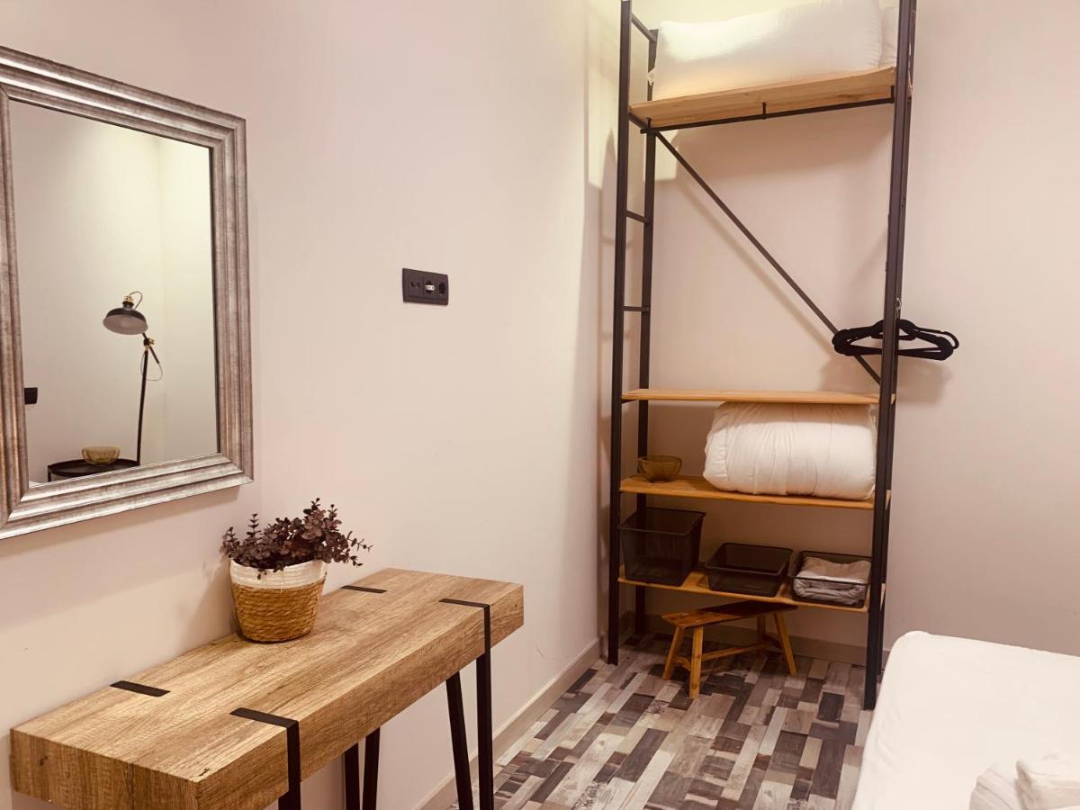 Apartamento Vip I En マドリード エクステリア 写真